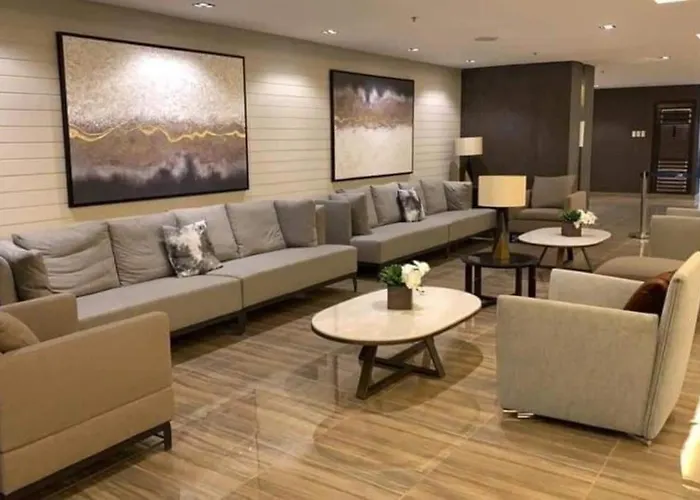 Skyline Serenity At 52f & Cozy Makati Views